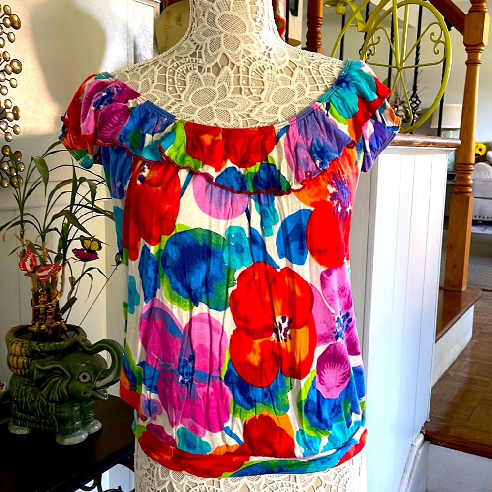 Body Central soft multicolored floral ruffled top